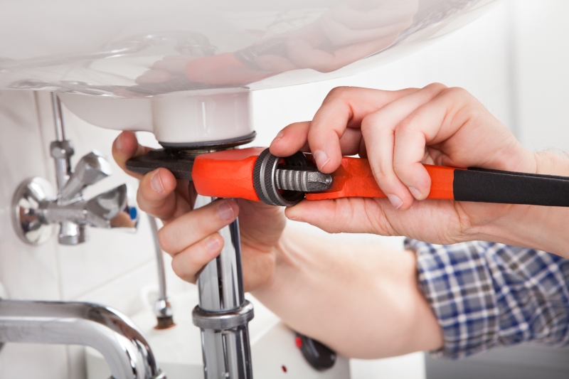 Emergency Plumbers Poplar, Isle of Dogs, Millwall, E14
